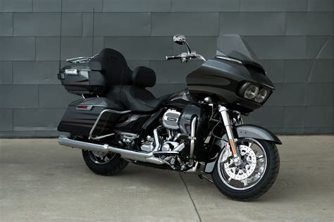 Avalanche harley davidson - Start your review of Avalanche Harley-Davidson. Overall rating. 200 reviews. 5 stars. 4 stars. 3 stars. 2 stars. 1 star. Filter by rating. Search reviews. Search reviews. James H. Boulder, CO. 0. 2. Apr 11, 2019. 5 stars to the salesman Dean. 2 stars to the rest of the process.